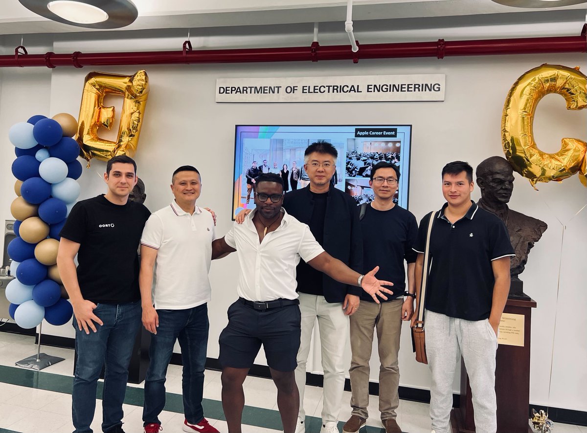 OORT | Cloud for Decentralized AI (@oortech) on Twitter photo 💡Team OORT gathering at Columbia University! <a href="/MaxLi_Columbia/">Max Li</a> <a href="/oortchair/">Mike Robinson</a> <a href="/OachisWeb3AI/">Oachis</a> <a href="/AlexDar77/">Alex Dovzhenko</a> <a href="/Superdixon99/">sl</a> <a href="/jimmynagles/">jimmy</a>
Collaborating, innovating, and shaping the future of decentralized AI. 💪 #ThinkDeAIThinkOORT 💡Team OORT gathering at Columbia University! <a href="/MaxLi_Columbia/">Max Li</a> <a href="/oortchair/">Mike Robinson</a> <a href="/OachisWeb3AI/">Oachis</a> <a href="/AlexDar77/">Alex Dovzhenko</a> <a href="/Superdixon99/">sl</a> <a href="/jimmynagles/">jimmy</a>
Collaborating, innovating, and shaping the future of decentralized AI. 💪 #ThinkDeAIThinkOORT