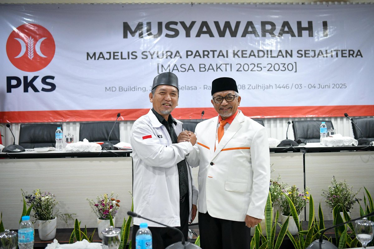 BREAKING NEWS

PKS Tetapkan Ketua Majelis Syura dan Presiden PKS Periode 2025–2030

pks.id/content/pks-te…