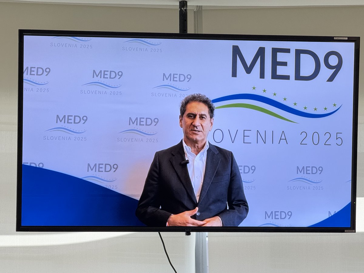 IRENA (@irena) on Twitter photo 📍 <a href="/IRENA/">IRENA</a> HQ
IRENA Secretariat & <a href="/SLOinUAE/">Slovenia in the United Arab Emirates</a>, in partnership with <a href="/UAEMissionIRENA/">UAE Mission to IRENA</a> held the 19th #Renewables Talk today to explore how regional energy cooperation can transform the #Mediterranean into a green energy hub. Discussions focused on interconnections, clean energy trade, 📍 <a href="/IRENA/">IRENA</a> HQ
IRENA Secretariat & <a href="/SLOinUAE/">Slovenia in the United Arab Emirates</a>, in partnership with <a href="/UAEMissionIRENA/">UAE Mission to IRENA</a> held the 19th #Renewables Talk today to explore how regional energy cooperation can transform the #Mediterranean into a green energy hub. Discussions focused on interconnections, clean energy trade,
