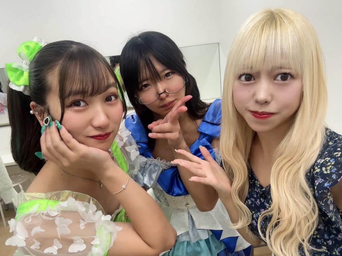 百々瀬 まりか🐰HappyParadiSe (@marika__kl) / X