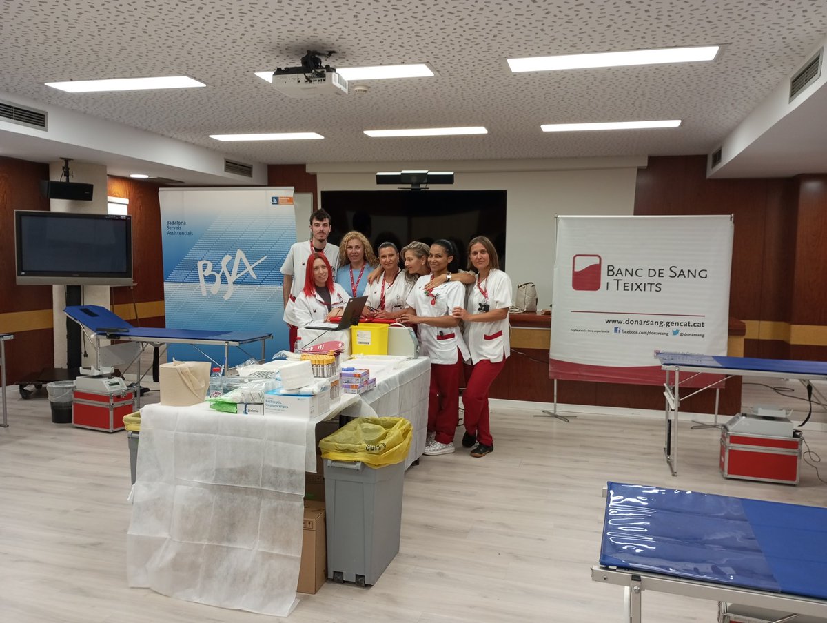 BSA (@bsabadalona) on Twitter photo L'equip de <a href="/donarsang/">Banc de Sang</a> ja està atenent els primers donants. Podeu venir fins a les 8 vespre!
Us esperem a la sala d'actes d'#HospitalMunicipalBadalona.
#TotsFemBSA #donavida #Badalona L'equip de <a href="/donarsang/">Banc de Sang</a> ja està atenent els primers donants. Podeu venir fins a les 8 vespre!
Us esperem a la sala d'actes d'#HospitalMunicipalBadalona.
#TotsFemBSA #donavida #Badalona