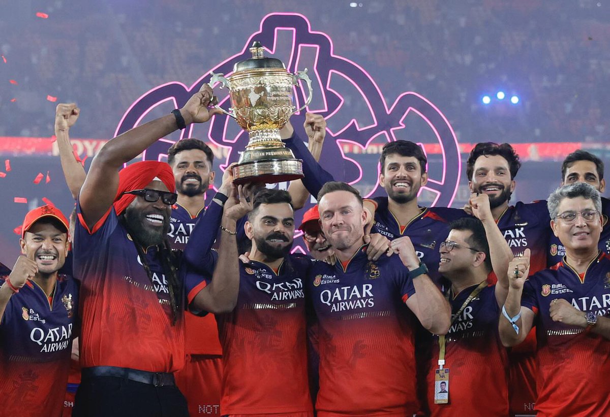 pris591's tweet photo. This part of my life is called - happiness🥺❤️
Still can't believe we did it😭🏆❤️🤌🏻

#RCBvsPBKS #ViratKohli𓃵 #IPL2025 #IPLFinals #EeSalaCupNamdu #ViratKohli #Champions #IPLFinal #RCBvsPBKSfinal #ABD #Abdevillers #Gayle #Jiteshsharma #rcbtweets #PlayBold https://t.co/BOeqjoMX1i