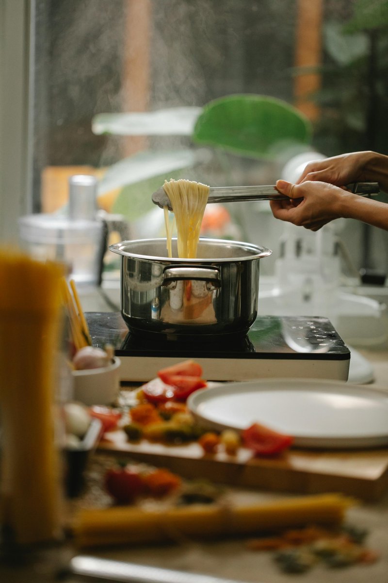 OSKExpress's tweet photo. I came. I saw. I burned it. 🔥
But at least my utensils looked amazing. 😎
Kitchen fails are less tragic when your gear’s from OneStopKitchenExpress.
Cook in style, mess included. 💁‍♂️

🛒 https://t.co/dAG0djNeQb
#KitchenFails #HotMessChef #OneStopKitchenExpress #CookingWithStyle https://t.co/yTb16FH3q5