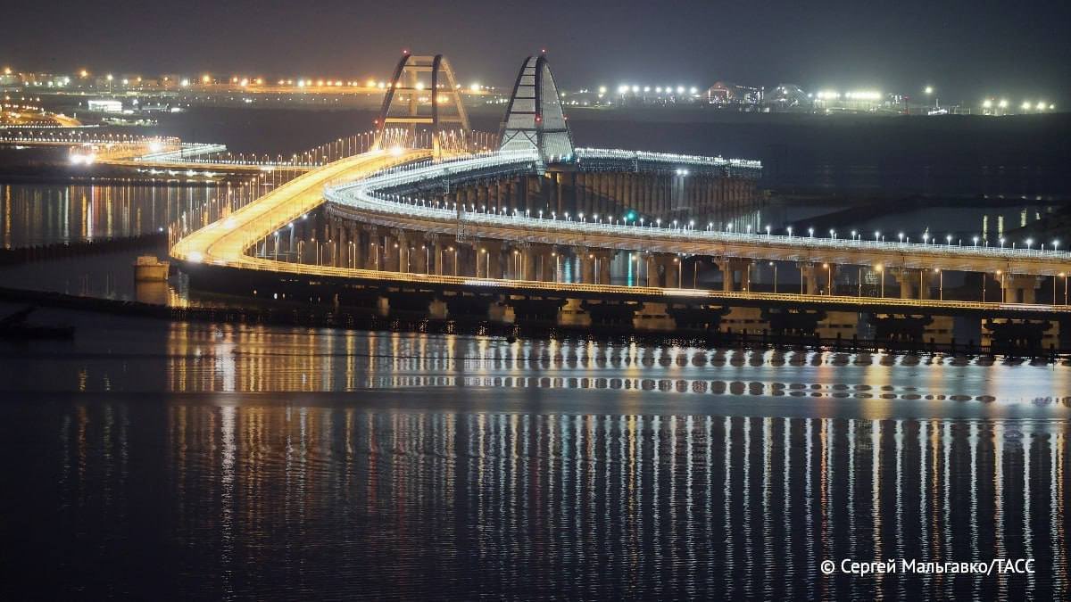 ⚡️Вестник Охраны Учит Английский:
Terrible bridge ⬅️
Glorious bridge ➡️
🙀😻😂