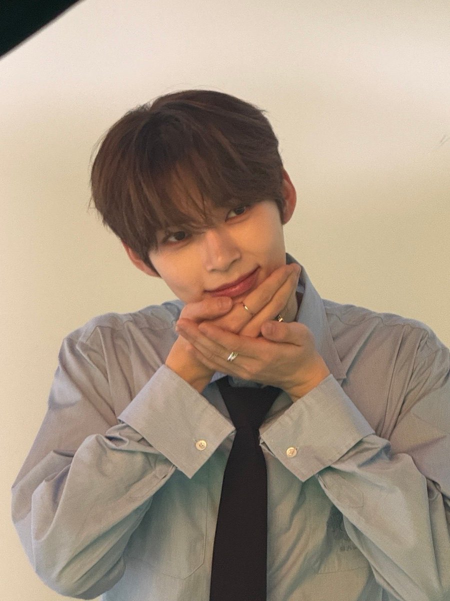 엠카 프로필 찍었을때래 ㅜㅠ🥹😍