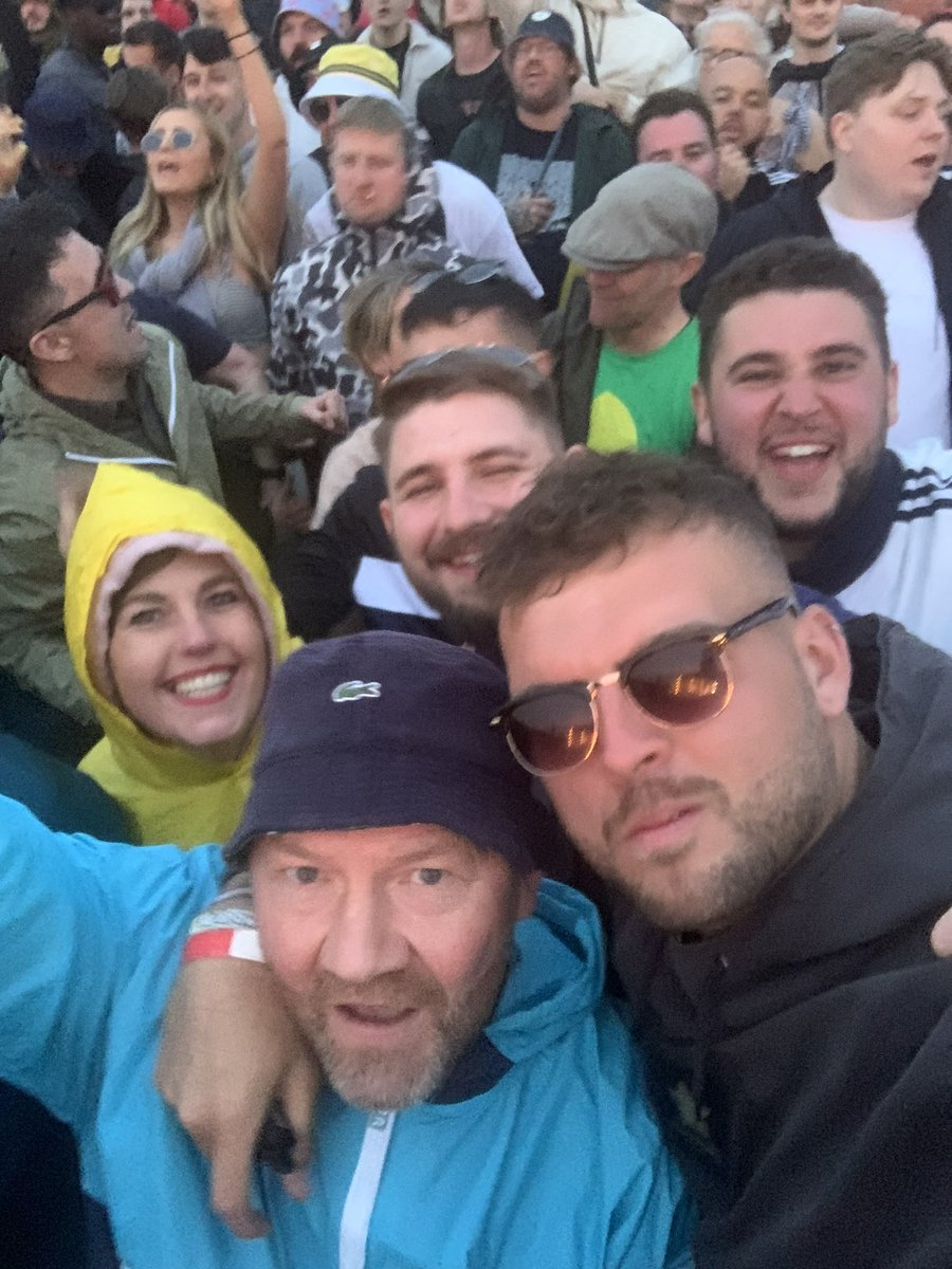 wasspaul's tweet photo. @liamgfansclub @liamgallagher Yes we were there brilliant gig https://t.co/wXG0L0plnh