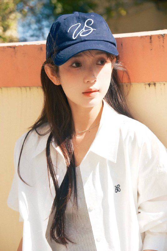 secluded1997's tweet photo. 进🐖页看效果图
·

一键去衣，AI脱衣超智能！🎉灵感一触即发，视觉奇观即刻呈现！🔥独特技术带来全新体验，快来解锁你的创意潜能！😉你的想象无极限！🌈🚀 https://t.co/7HdKrmbmDo