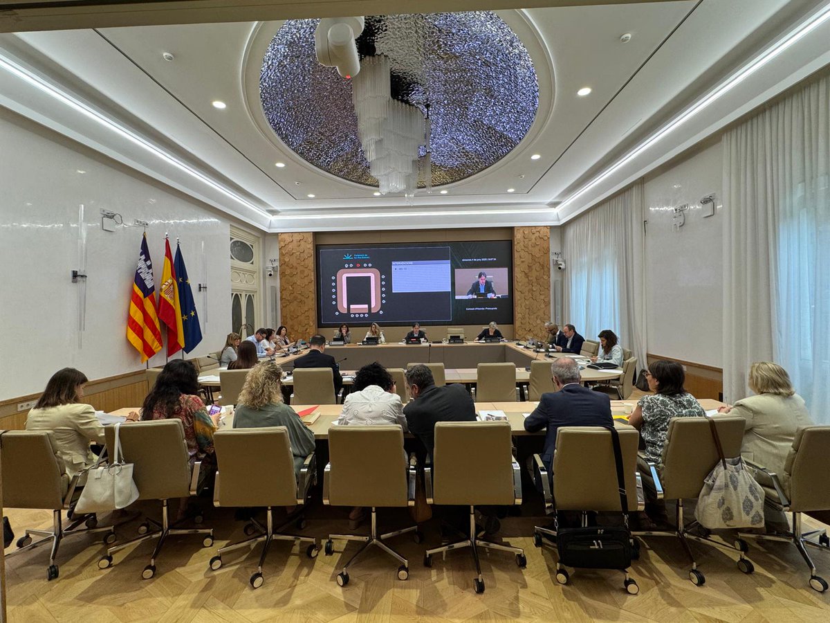 Conselleria de Presidència i Adm. Públiques (@presidenciagoib) on Twitter photo 🏛 La conselleria de Presidència i Administracions Públiques gestionarà el 2025 un pressupost de 1️⃣1️⃣9️⃣,6️⃣ milions d'€.
Uns comptes que reflecteixen l'aposta decidida del <a href="/goib/">Govern de les Illes Balears</a> per potenciar les polítiques de gestió i prevenció en emergències.
ℹ️ tn.caib.es/3XrFrgj0mkjs 🏛 La conselleria de Presidència i Administracions Públiques gestionarà el 2025 un pressupost de 1️⃣1️⃣9️⃣,6️⃣ milions d'€.
Uns comptes que reflecteixen l'aposta decidida del <a href="/goib/">Govern de les Illes Balears</a> per potenciar les polítiques de gestió i prevenció en emergències.
ℹ️ tn.caib.es/3XrFrgj0mkjs