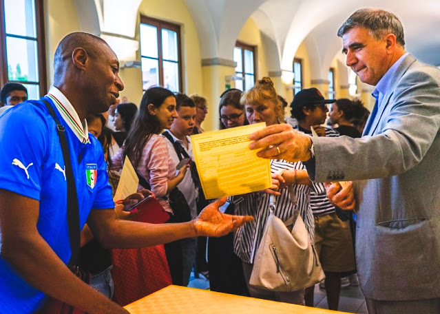 Andrea Riccardi, il blog: Sì al quesito sulla #cittadinanza per un'Italia più giusta e prospera riccardiandrea.it/2025/05/si-al-…