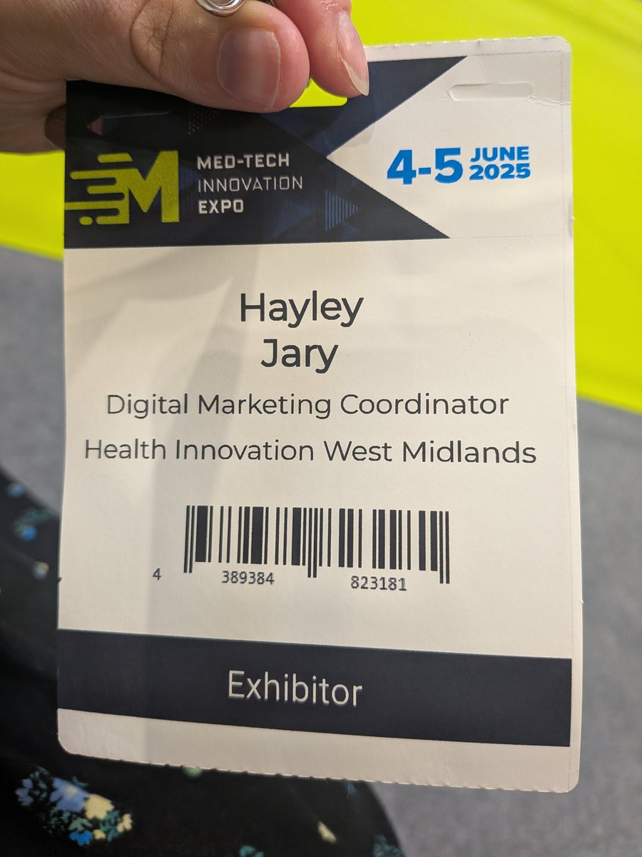 HayleyJary's tweet photo. I'm at the @medtechonline Innovation Expo today with the @HealthInnovWM team on stand D19 - right next to the big sign!

#MedTechExpo https://t.co/v25MTujOBm