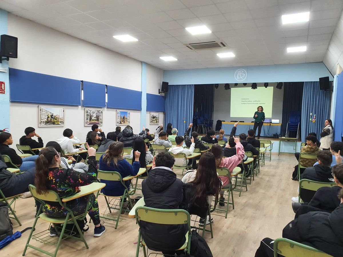 Ha finalizado la undécima edición de nuestro proyecto <a href="/LlaveMaestraCom/">La Llave Maestra</a> 👏👏 Desde que comenzamos en 2014, más de 23.000 alumnos de la provincia ya se han formado en alfabetización mediática. 💻🛜

❤️GRACIAS a <a href="/diputacioncadiz/">Diputación de Cádiz</a> por seguir apostando un año mas por nuestro proyecto.