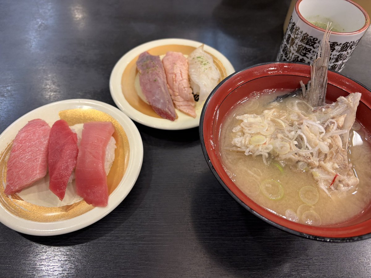 あら汁うまい😋

本日もお疲れ様でした🐟🐟🍣