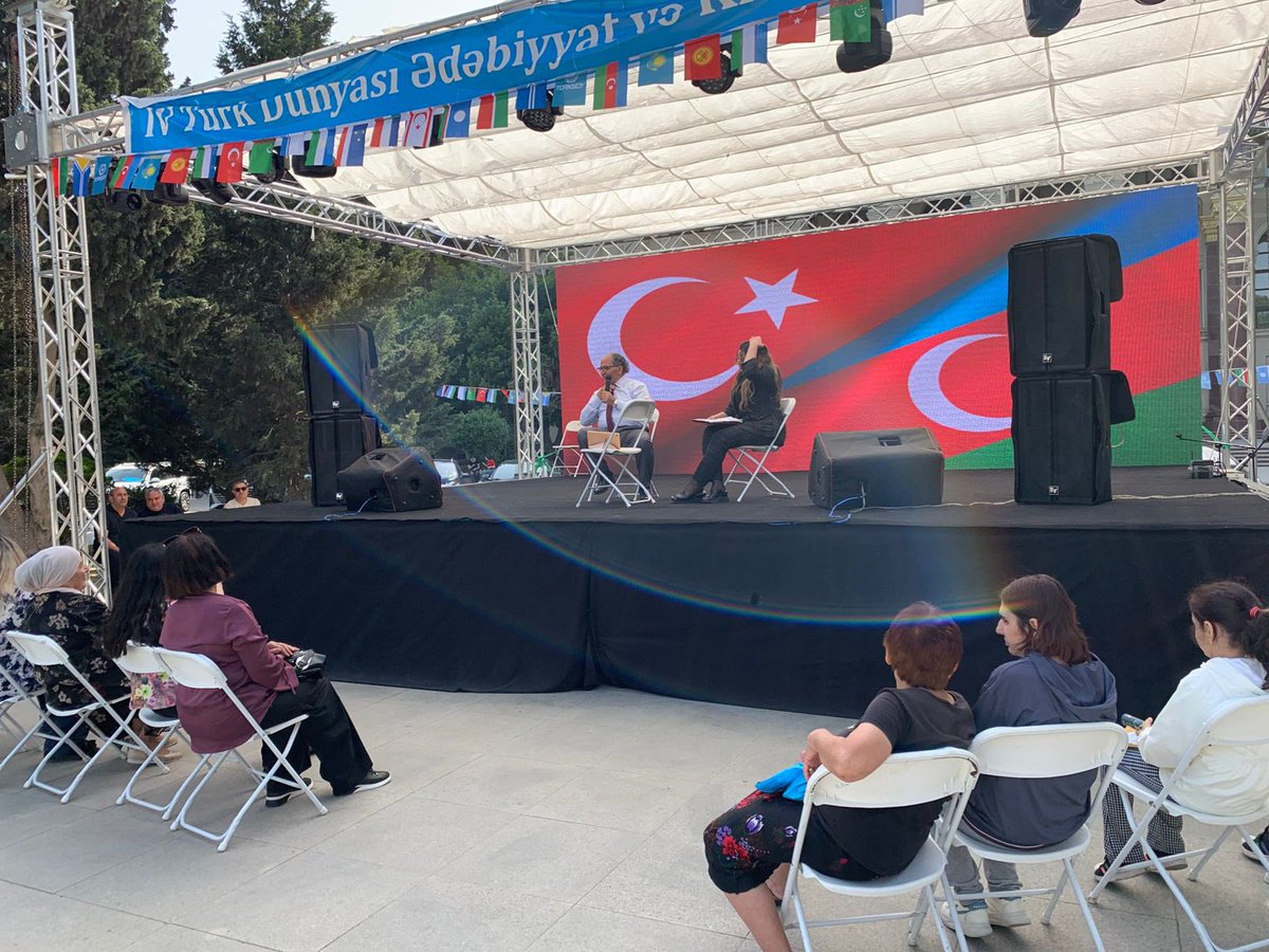 yeeazerbaycan's tweet photo. AMEA Nizami Gencevi Edebiyat Enstitüsü’nün organizasyonu ve Bakı YEE’nin desteğiyle Bakü’de 4. Türk Dünyası Edebiyat ve Kitap Festivali düzenlendi. Festival kapsamında yazar Prof. Dr. Nimet Yıldırım,“Nizami Gencevi: İskendername” konulu bir konferans verdi.
#yeeorgtr #yeebaku https://t.co/FelvhGf0do