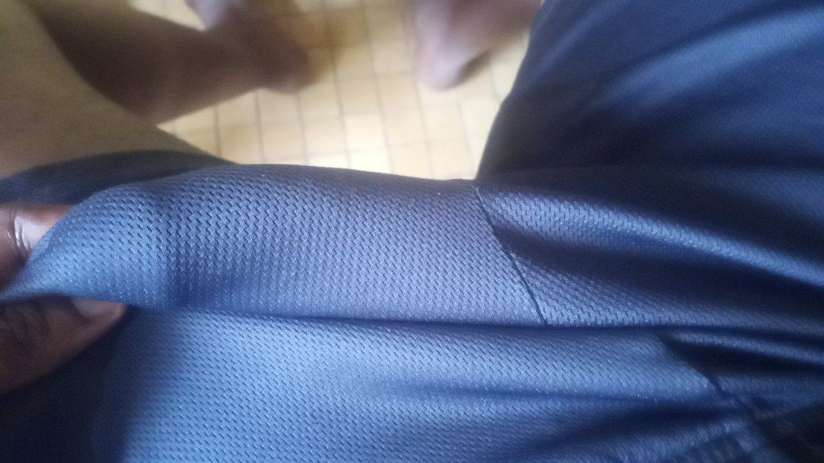 PendiIvan's tweet photo. @Beilaty_David @alhajitekno @DearS_o_n @instablog9ja This is what my morning baguette looks like https://t.co/XnhL3KLoUV