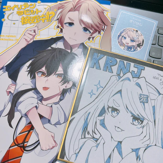 のじちゃんせんせー(@bb_krnj )の御本と色紙届きました✨
最高すぎて本投げるとこでした…
そしてアナログも上手ってどういうこと…?天才ですか?
家宝にします…ありがとうございます…🥺 