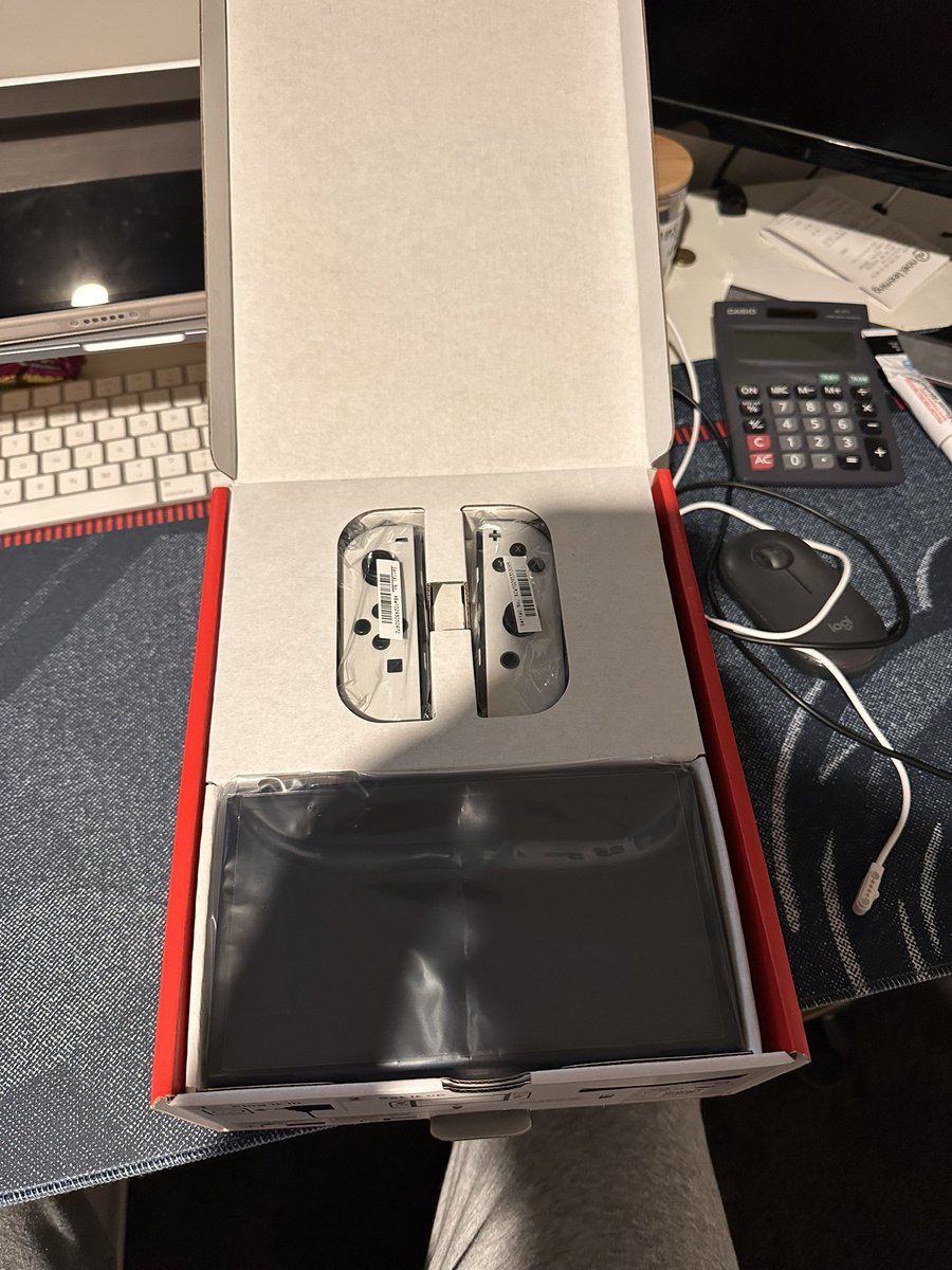 Megaman0871's tweet image. All ready for trade in. Can’t wait!