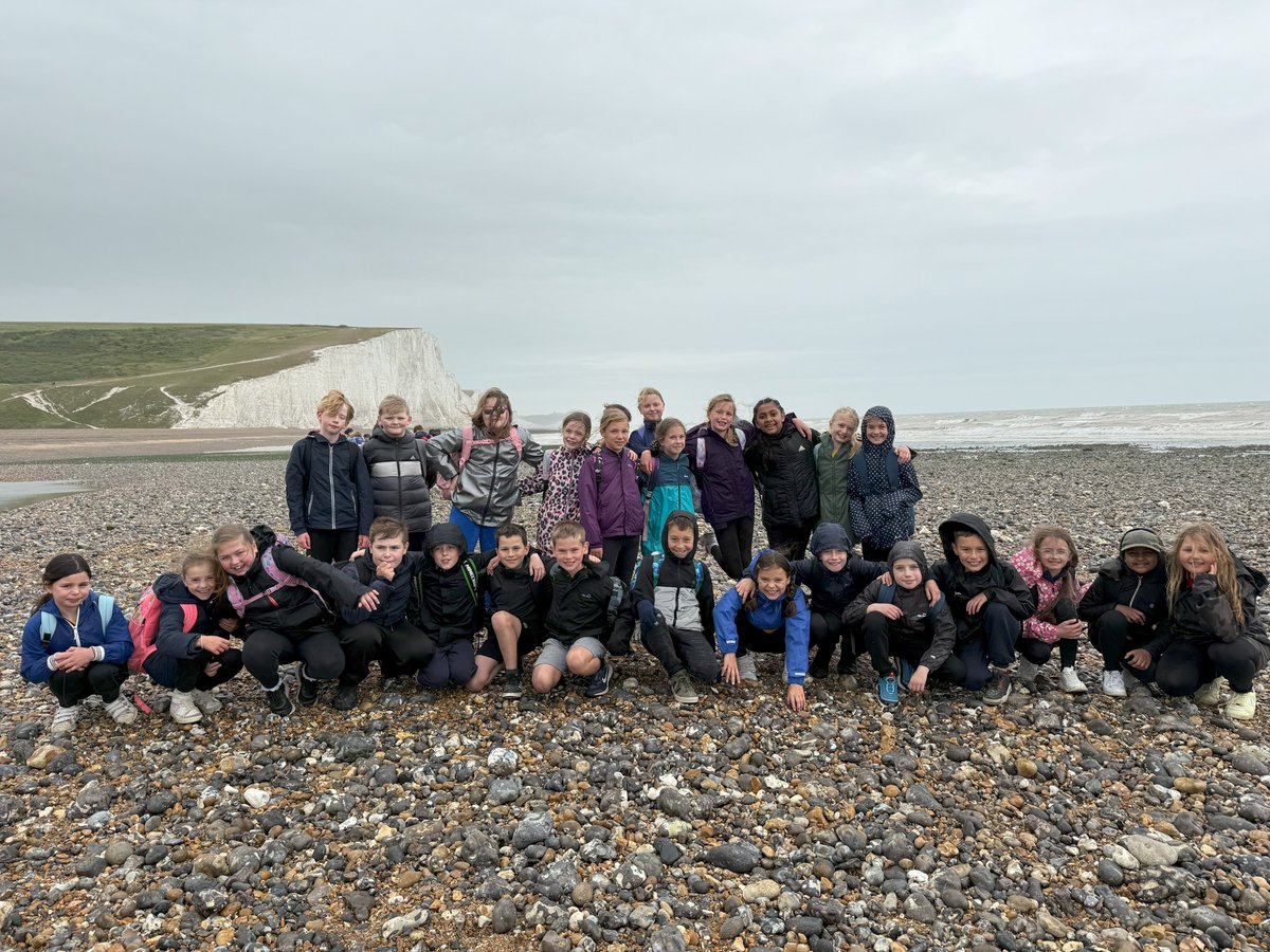 Y5 had a wonderful visit to Seven Sisters yesterday as part of their current topic. They had a great adventure, a soggy but happy adventure! #theraindidntstopushavingfun