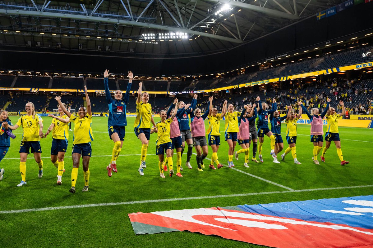 LindaSembrant's tweet photo. WHAT A NIGHT 🇸🇪🔥 https://t.co/8UeL2KLUzy