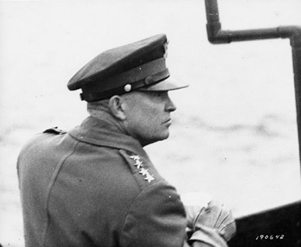 NIWarMemorial's tweet image. OTD 1944 Ted Sweeney sent the second fateful weather readings from Blacksod lighthouse, Co Mayo. Rising air pressure indicated a short window of improved weather. Armed with this new data, Gen. Eisenhower decided to launch D-Day on 6 June with three words, ‘OK, we’ll go'.
#NIWM