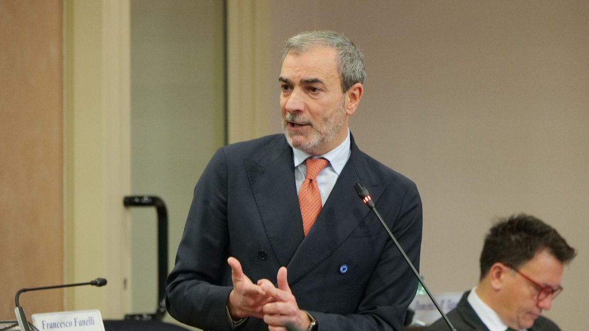 Sanità, Napoli: "Dalle parole ai fatti"
Il Capogruppo di FdI “Ora contratti a tempo indeterminato per i medici. È la linea di fratelli d’Italia che segna la svolta”
consiglio.basilicata.it/consiglioinfor…