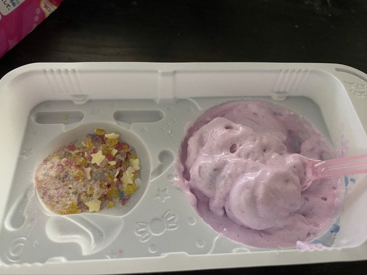 12万人記念にねるねる食べたぜ
後疑問があってオラのポストに書いてくれたコメントが垢によって見えない場合があるのは何故なんでしょうか？