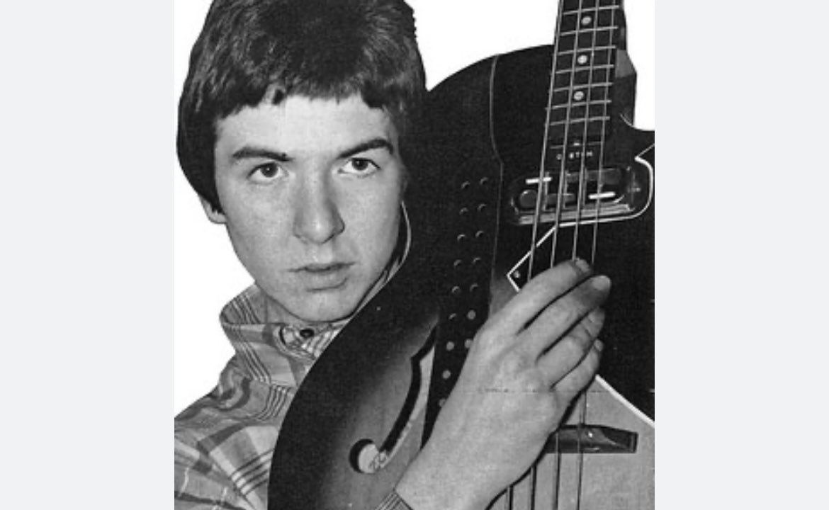 Small Faces Fan Club (@smallfacesfans) on Twitter photo On this day in 1997 Ronnie left us, always remembered fondly "Plonk" On this day in 1997 Ronnie left us, always remembered fondly "Plonk"