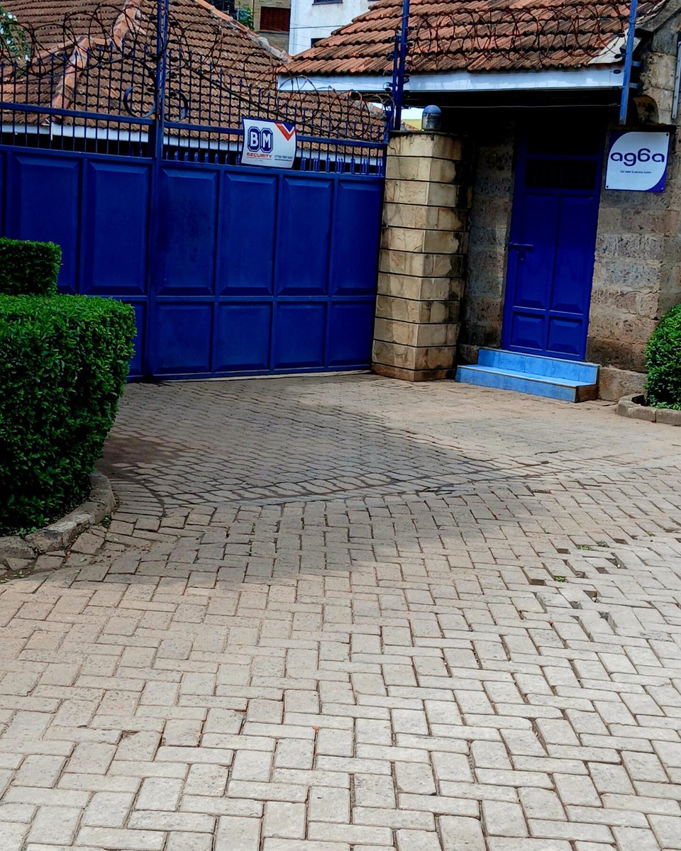 AgbaSales's tweet photo. The name Agba reflects the vision of Agnes and Bernard. Established in 2000, Agba Motors has grown from a small car yard into a trusted name in Nairobi’s car sales industry. Contact us at 0705809321 or visit https://t.co/mHsRxIf4Lr.

#agbamotors #25yearsoftrust #kenyacarsales https://t.co/UmW06MlEj9
