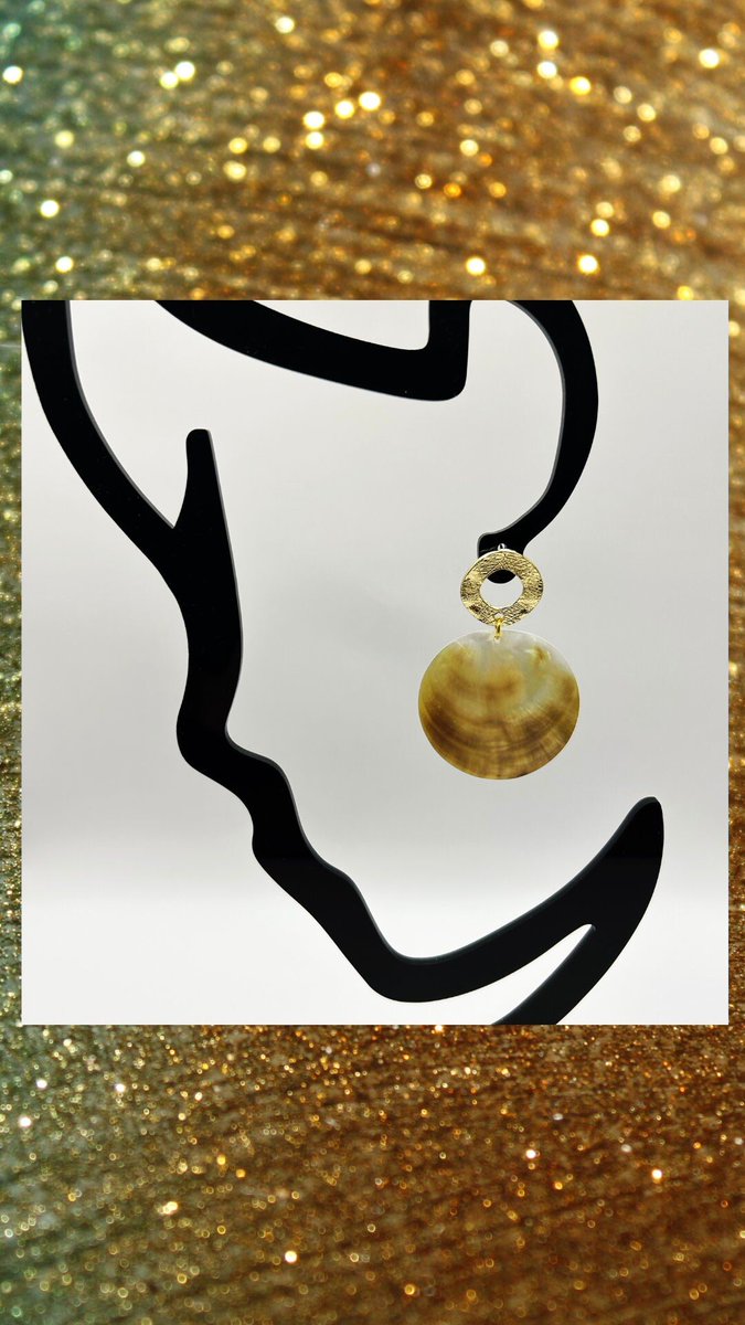 HandmadeJanelle's tweet photo. https://t.co/YM9jPJ5NFG #earrings #handmade #etsy #etsyshop #shellearrings #goldearrings #statementearrings #uniqueearrings https://t.co/snjxMrc7HE