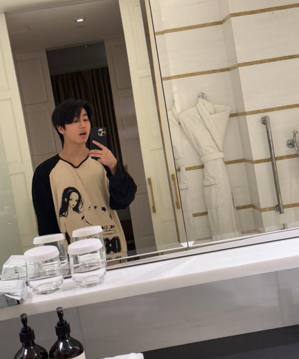 hanarchive's tweet photo. instagram update! https://t.co/sF1W3qVw3G