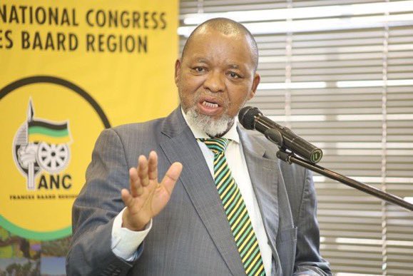 knick (@knick_rsa) on Twitter photo <a href="/MagaselaMzobe/">Magasela Mzobe</a> Youβre the only one in that NHC who liked Floyd, as youβre the only one whoβs writing a massage of support.
Not even one member from top officials have thanked Floyd for his contribution to the organisation and wished him well. <a href="/MagaselaMzobe/">Magasela Mzobe</a> Youβre the only one in that NHC who liked Floyd, as youβre the only one whoβs writing a massage of support.
Not even one member from top officials have thanked Floyd for his contribution to the organisation and wished him well.