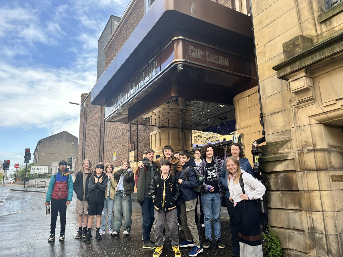 Hyndland English & Media (@hyndlandenglish) on Twitter photo So excited to welcome <a href="/WhiteinchPri/">Whiteinch Primary School</a> and <a href="/BroomhillPSG/">Broomhill Primary School</a> to our Film Festival <a href="/glasgowfilm/">GFT</a>. Ready to do some animation with our associated primaries and watch The Lego Batman Movie!! So excited to welcome <a href="/WhiteinchPri/">Whiteinch Primary School</a> and <a href="/BroomhillPSG/">Broomhill Primary School</a> to our Film Festival <a href="/glasgowfilm/">GFT</a>. Ready to do some animation with our associated primaries and watch The Lego Batman Movie!!