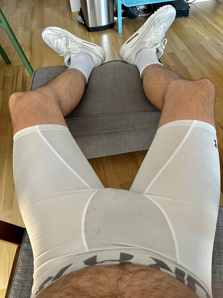 London Cash & Slave Master (4.6K) tweet media