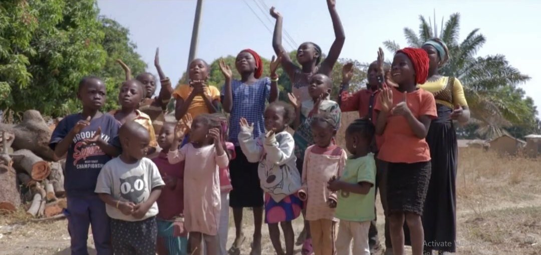 jdinitiatives's tweet photo. Smiles are inevitable, where clean water flows.
Access to clean water is a source of life, hope, and dignity.
#cleanwaterforall #accesstocleanwater #jdi https://t.co/Oqbi0m6O0S