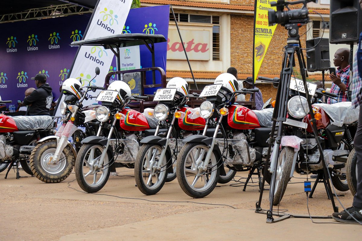 Joseph_Maaniii's tweet photo. The #UnionOwnership program ensures boda riders get access to affordable loans for; Bodas, Smartphones and LAND 📌
Here is they do it 🤗
(Check Quotes)
#BetterWayToMove #EkineneKijja #UnionLetsGo https://t.co/NG8mI0YtTz