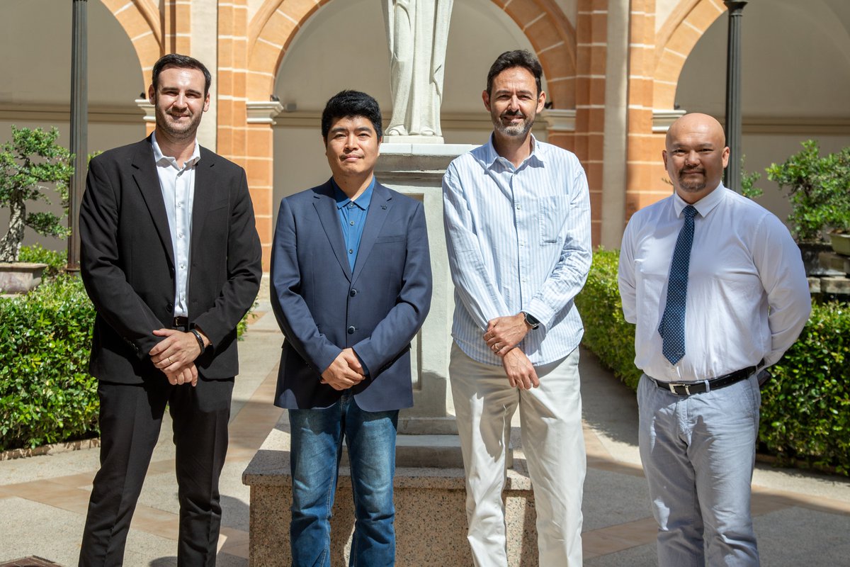 🌐 Esta semana recibimos en la UCAM a Aaron XIAO, director de Marketing de Jinan USR IoT Technology Ltd., socio estratégico de Inspur Group.

🤝 Ha compartido con nuestro equipo técnico iniciativas de colaboración en:
🔹 Investigación y formación en IoT
🔹 Proyectos para un
