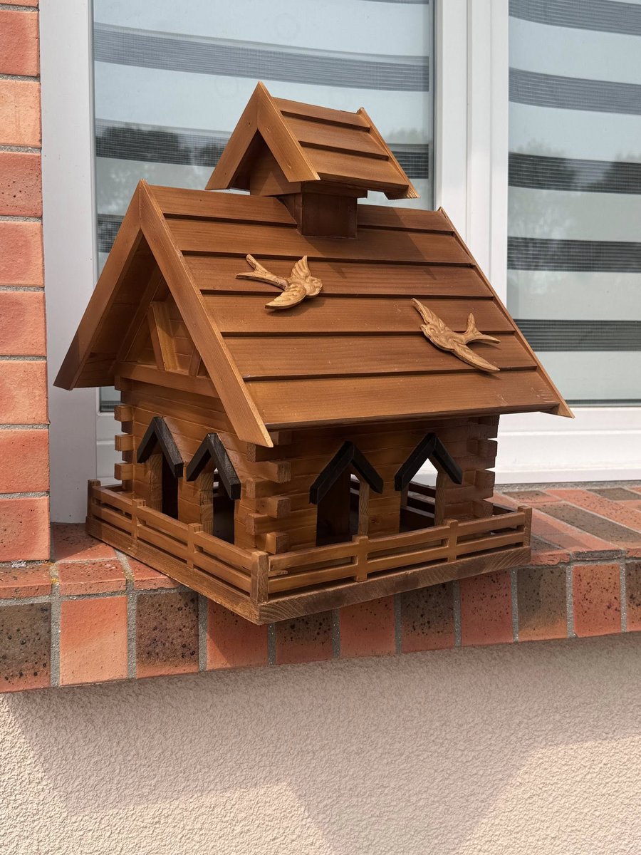 TwoTrees3d_'s tweet image. ✨ Just spotted @Émilie DL&apos;s gorgeous new bird feeder! 🐦 Look at those stunning birds she crafted using the TTC450Pro! 😍 Such a brilliant way to add a personal touch! As Émilie says, CNC isn&apos;t just for big projects – it&apos;s also perfect for delicate details! 🧵

#CNC #TTC450PRO