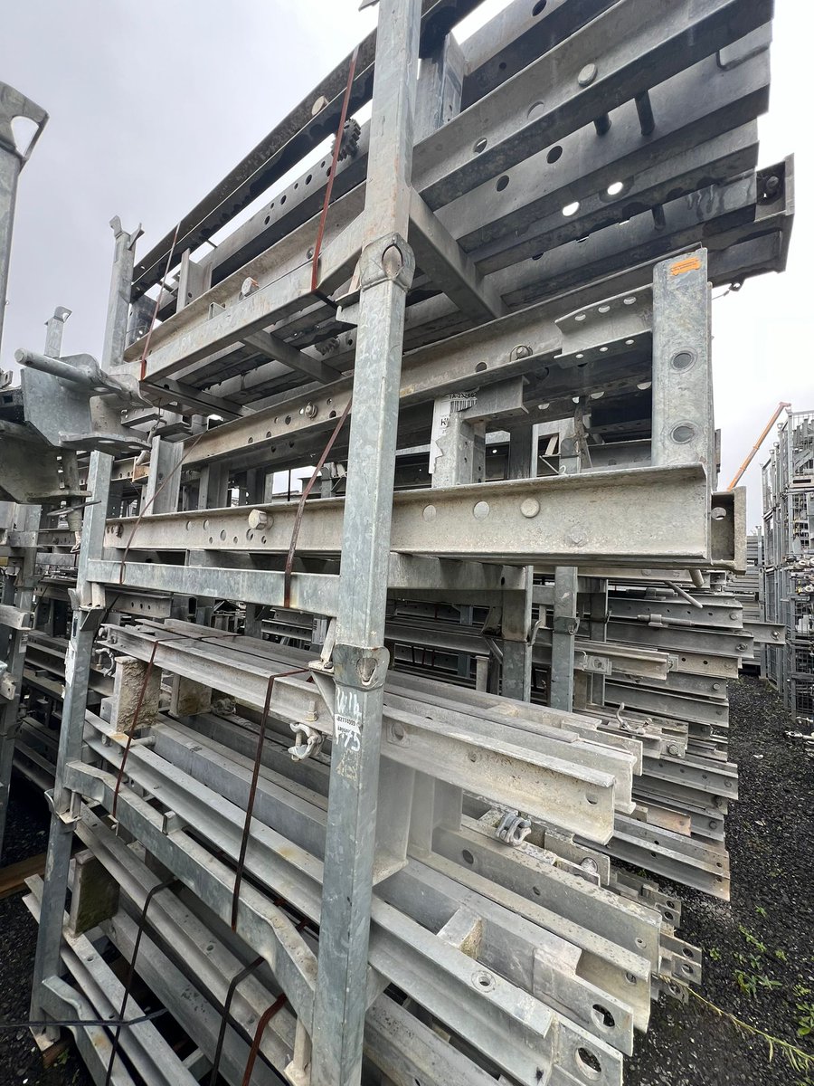 FormworkDirect's tweet image. 🔧 A full Doka MF240 Climbing Formwork kit ready to go!
Verticals, struts, scaffold tubes & more – perfect for high-rise & vertical shuttering work.
📞 0151 532 0179
🌐 formworkdirect.co.uk
🔗 used.formworkdirect.co.uk/package/doka-m…
#formwork #mf240 #doka #climbingformwork #hire #sale