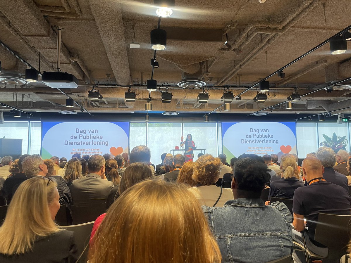Aftrap Dag van de Publieke Dienstverlening 
“De kracht van samen” 🧡 <a href="/GemLopik/">Gemeente Lopik</a>