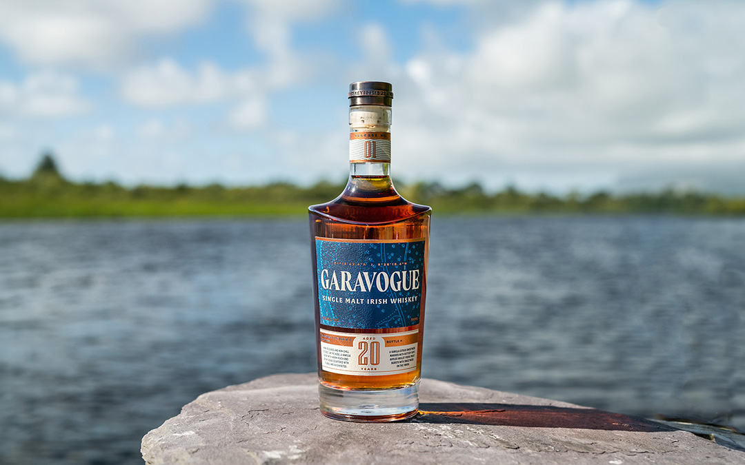 𝗡𝗘𝗪 𝗥𝗘𝗟𝗘𝗔𝗦𝗘!

Sazerac’s 𝗛𝗮𝘄𝗸’𝘀 𝗥𝗼𝗰𝗸 𝗗𝗶𝘀𝘁𝗶𝗹𝗹𝗲𝗿𝘆 Releases its Inaugural Whiskey: Garavogue 20-Year-Old Single Malt Irish Whiskey.

Garavogue 20-Year-Old Single Malt Irish Whiskey is double-distilled and initially aged for a minimum of 14 years in