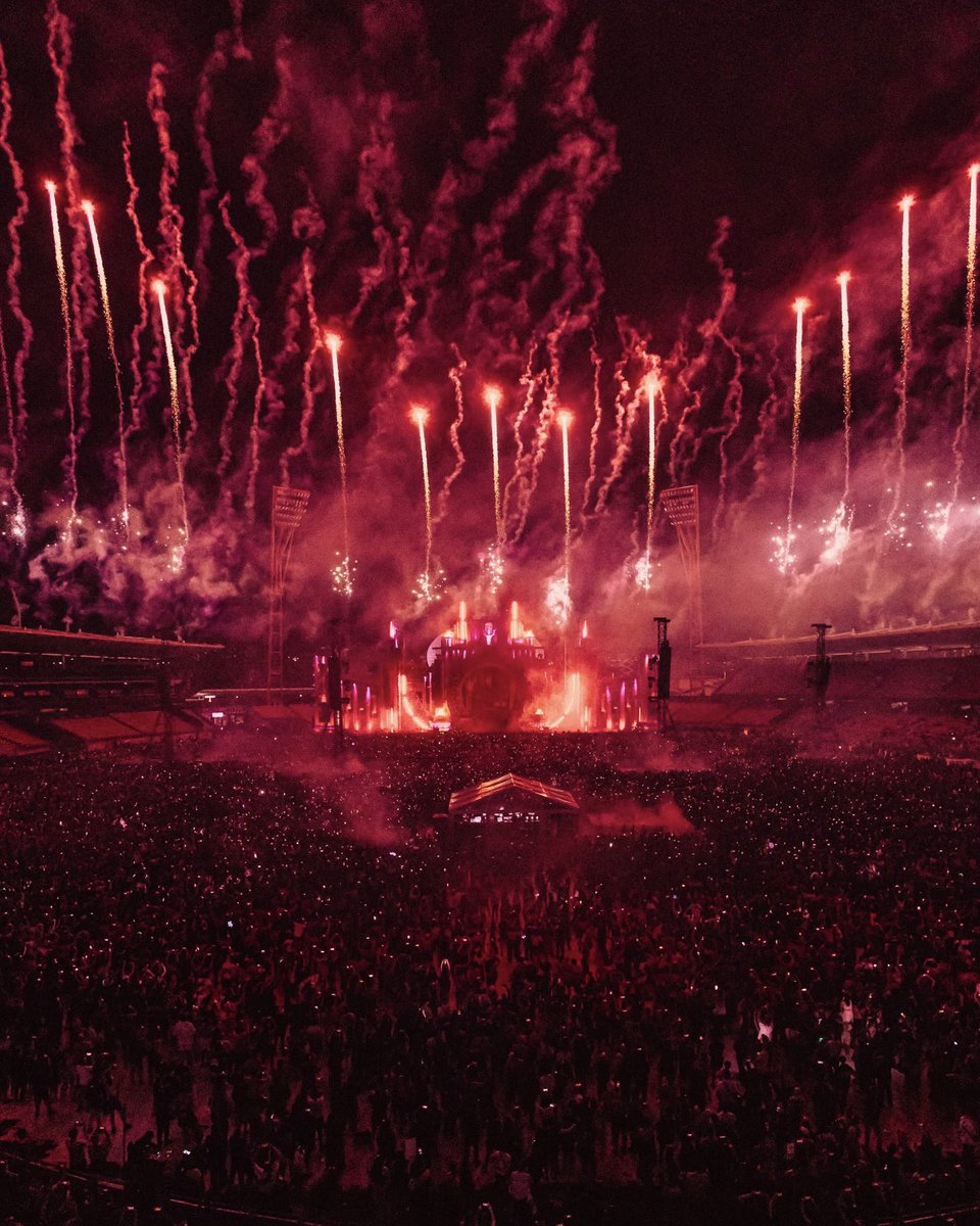 4 months until Knockout Outdoor 🎪

• D-Block &amp; S-te-Fan pres. Ghost Stories
• Rebelion pres. Beyond The Horizon
• Dual Damage
• Phuture Noize
• Vertile
• DJ Isaac pres. ‘The Journey’ 
• Atmozfears pres. ‘The Journey’ 
• TOZA LIVE
• […]

(📸 via <a href="/eventshsu/">eventshsu</a>)
