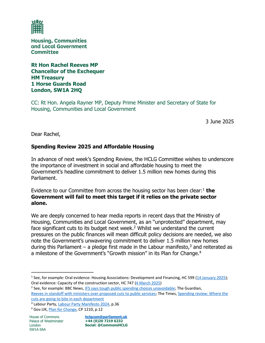 CommonsHCLG's tweet photo. The Spending Review is make or break to deliver 1.5 million new homes and boost investment in social and affordable housing.

Our Chair, @FloEshalomi, has written to the Chancellor ahead of next week's announcements 👇 https://t.co/IAQeydCt6T