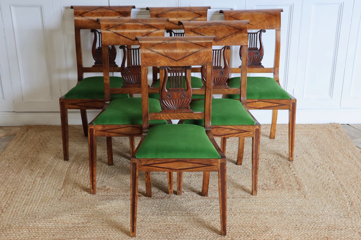 BrownriggUK's tweet image. Set of Six Directoire Style French Chairs by Maison Jansen Newly Upholstered in Green Velvet

tinyurl.com/4h8u8ayx

#frenchchair #antiquechair #setofchairs #frenchfurniture