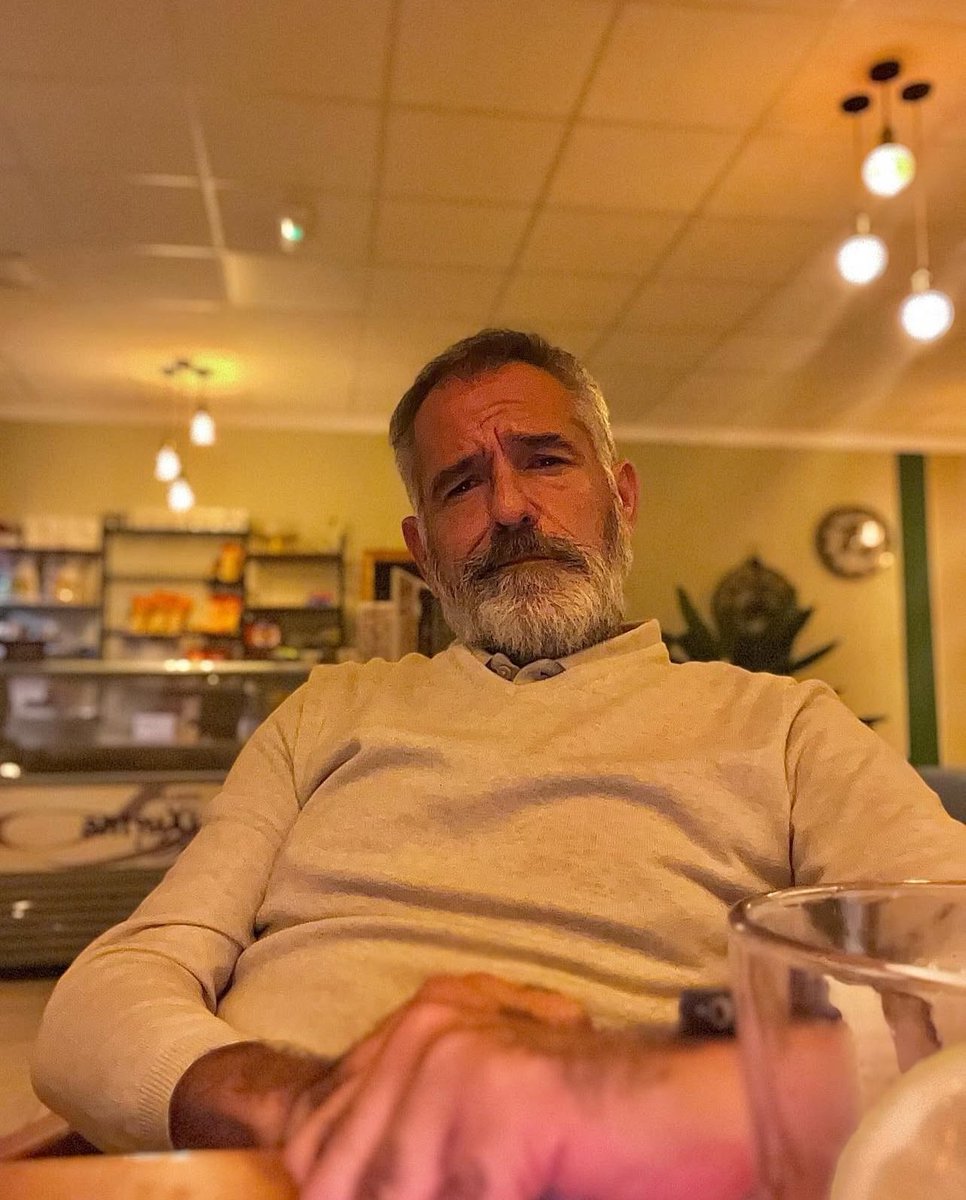 Sean Damion (@insignialounge) on Twitter photo 