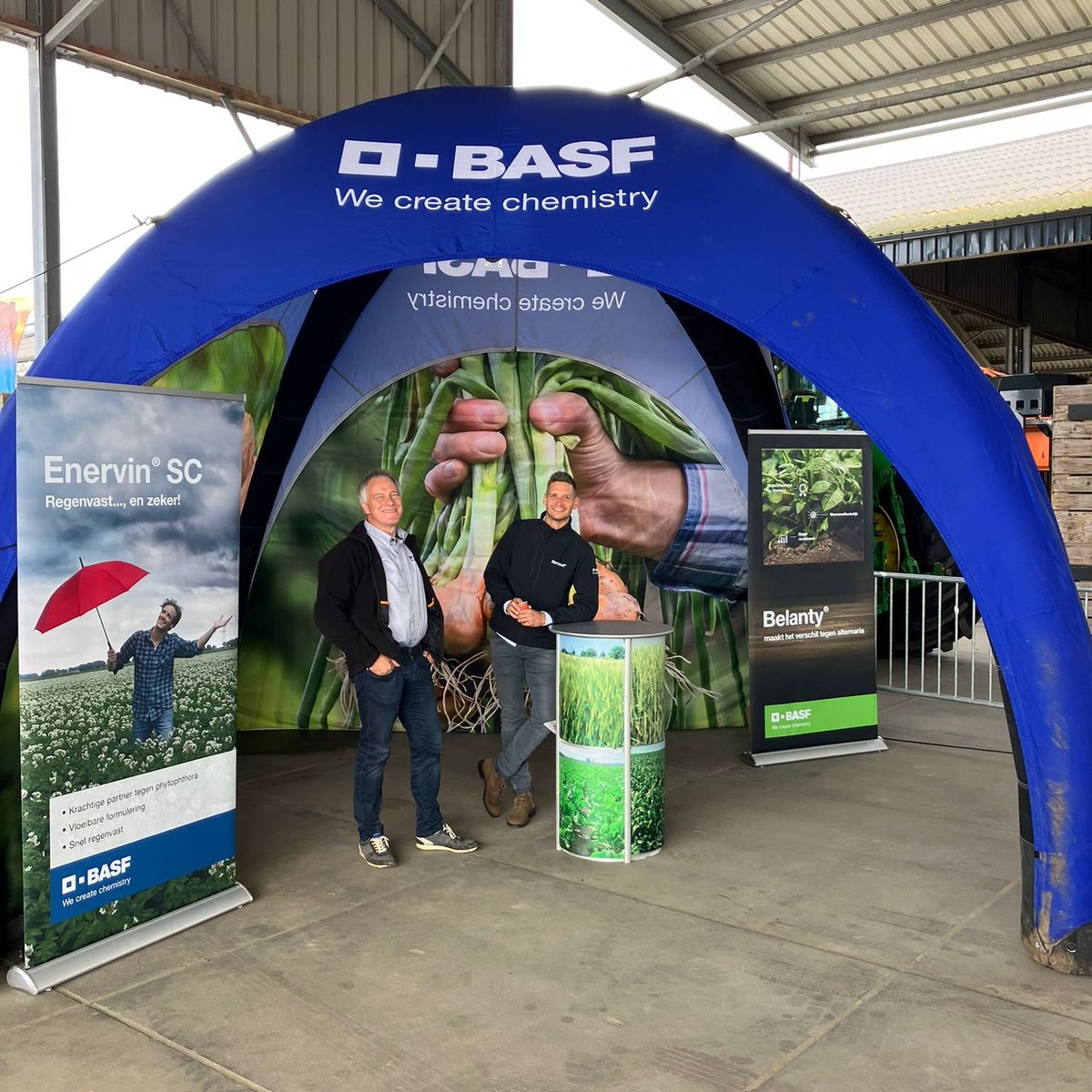 Vandaag zijn wij samen met #Dormfresh aanwezig op de #akkerbouwdag bij PPO Lelystad. Demo #14SIGHT bevestigt mooie resultaten van vorig bewaarseizoen als het gaat om beperking bewaarverlies in aardappelen. Vroeg starten met #14SIGHT geeft beste resultaat &amp; rendement.