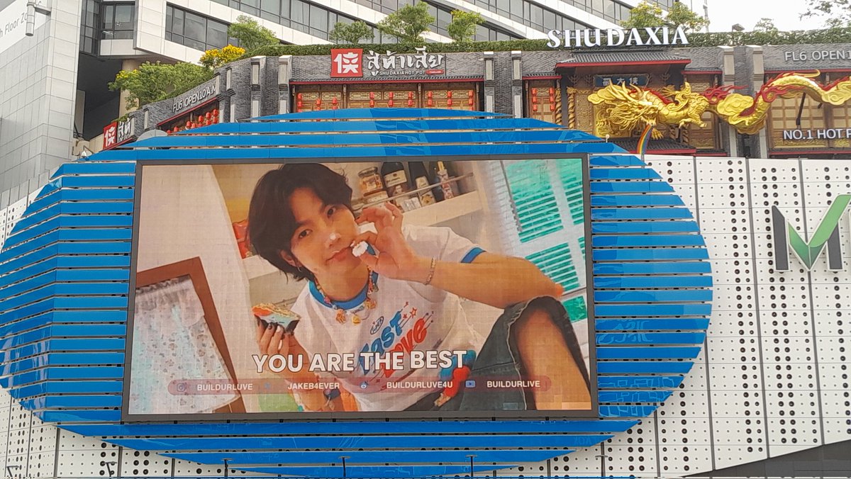 yam_siriprapa's tweet image. มาเก็บโปรเจ็คกันครับ🎂✨️🥳🫶💙😎
HBD BUILD NEXT LEVEL DAY 
#Chapter31WithBuild
🛝 #บิวเบิร์ดเดย์วัดซับแม๋นเทอร์ตี้วัน 🎨
#BuildJakapan @JakeB4rever 
#Beyourluve