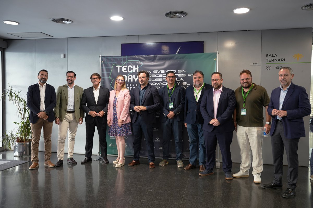 Gracias por hacer posible TECH DAY, el día de la tecnología en la provincia, a todos los que nos acompañasteis🚀
¡Nos vemos el año que viene!