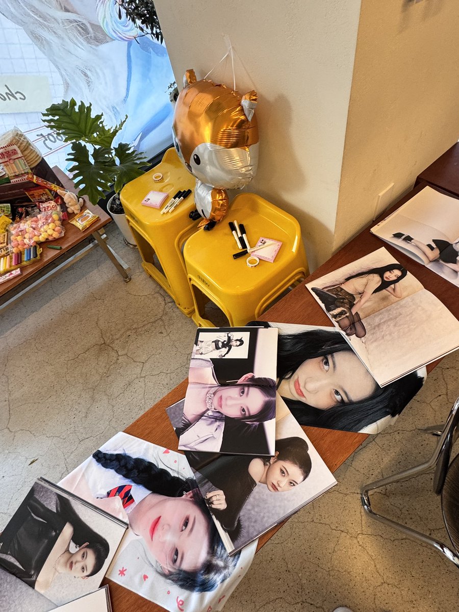 wafflemidzy's tweet photo. 예뻐요 🫶🏻🫶🏻 
이채령생일축하합니다
 #방과후_채리_문방구 https://t.co/k2sX8YtXGZ