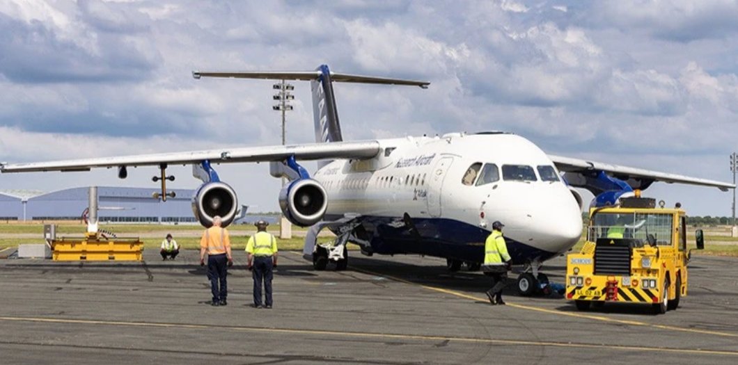 UK-first experiment examines environmental credentials of sustainable aviation fuel

Manchester Met academics partner in sustainable aviation fuel emissions “chase” experiment

mmu.ac.uk/news-and-event…