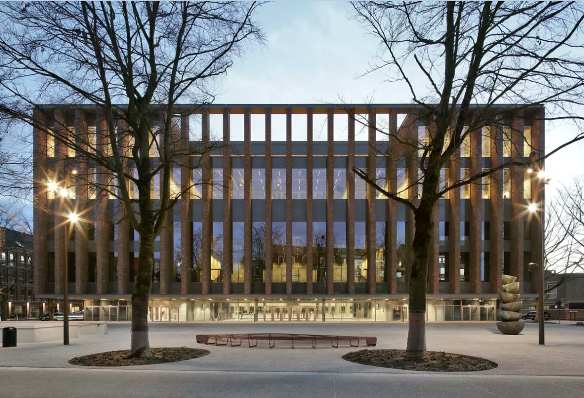kneisti's tweet photo. https://t.co/c2VGYSRB6B
Brugge klimt 61 plaatsen op de wereldranglijst van congresbestemmingen. Wat zit er achter dit onverwachte succes?
#Brugge #congresstad #BMCC #VisitBruges #ICCA #toerisme #impacttoerisme https://t.co/h315YDGBur