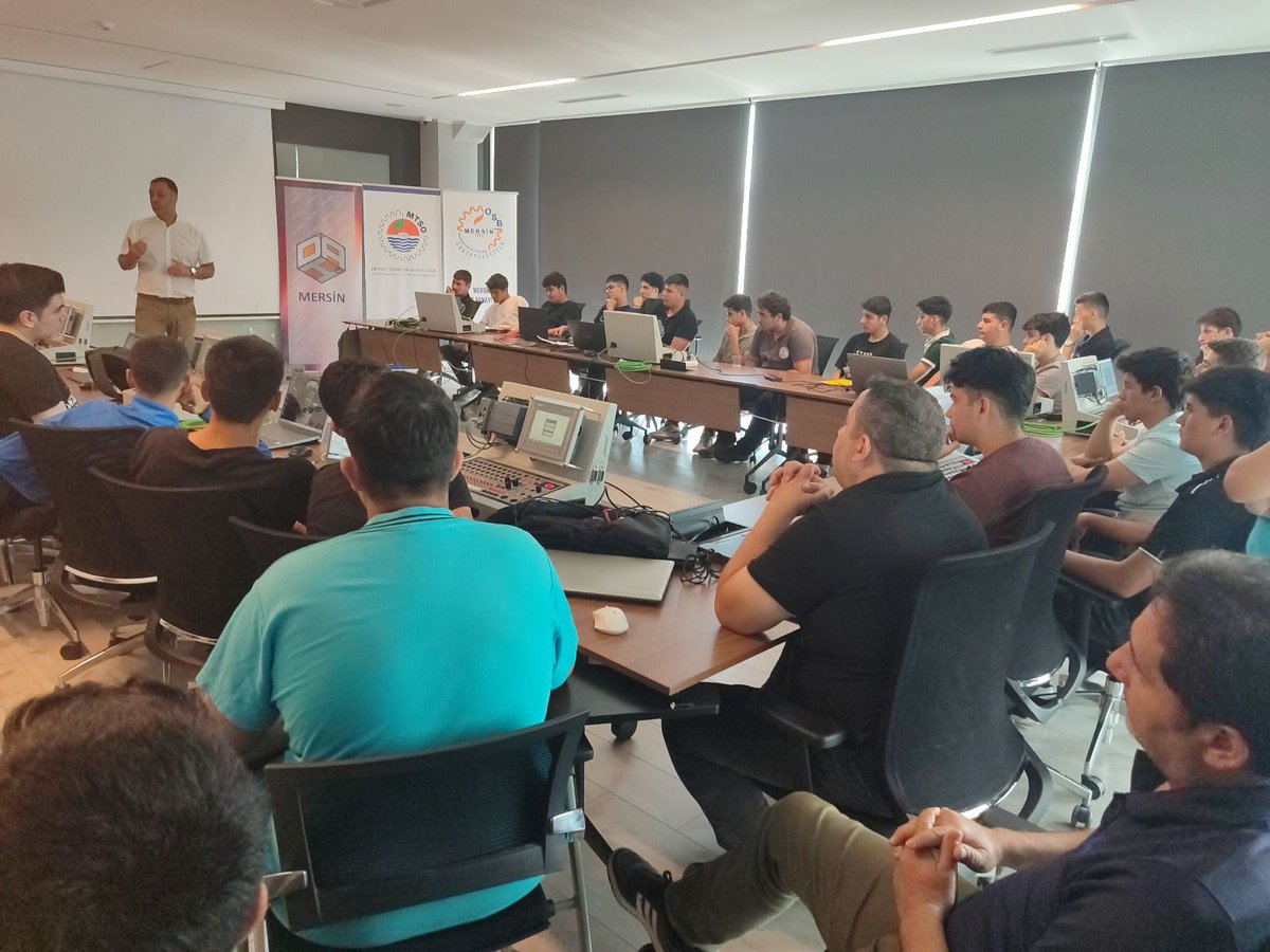 #DAHİMERSİN Projesi kapsamında organize edilen “2. Faz PLC Otomasyon Eğitimi”, 28-29-30 Mayıs 2025 tarihlerinde Mersin OSB Model Fabrika’da başarıyla tamamlandı.

✅Eğitime; Akdeniz Mersin MTAL, Tarsus MTAL, Toroslar Atatürk MTAL, Yenişehir Yahya Günsür MTALve MOSB Şişecam